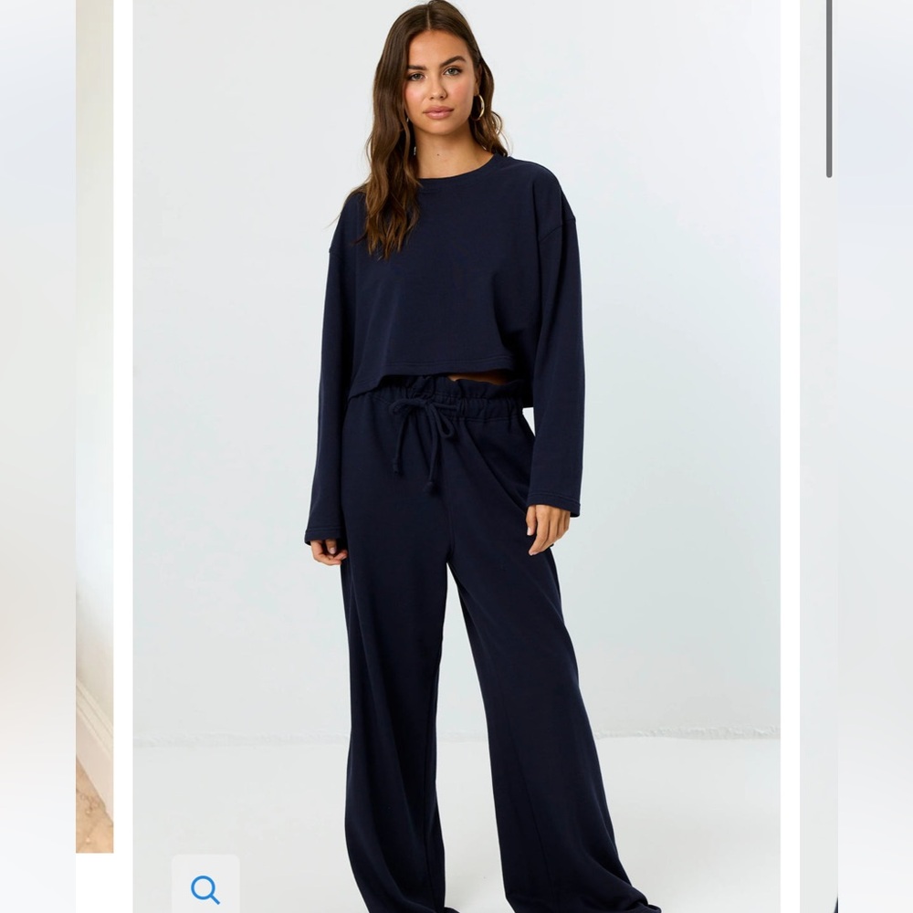 NWT La PORTE Navy Sweatshirt Side Ties L